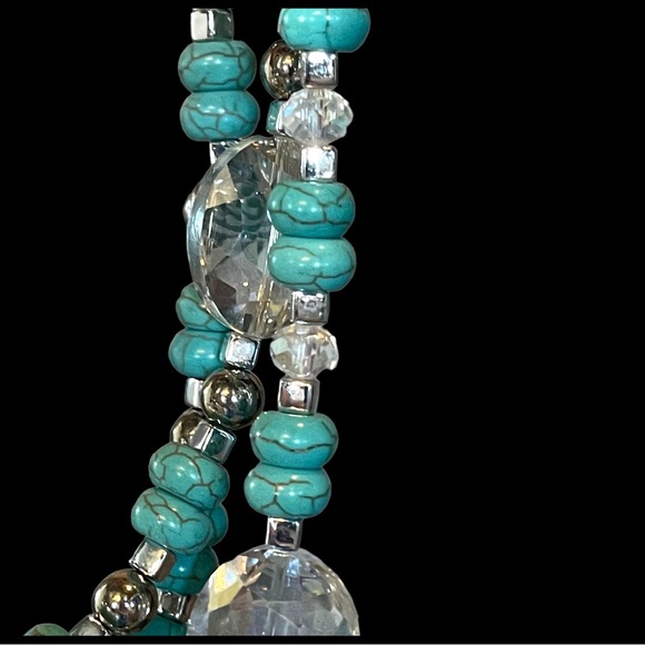 Handmade 3 Strand Crystal Bead Statement Necklace - Picture 8 of 11